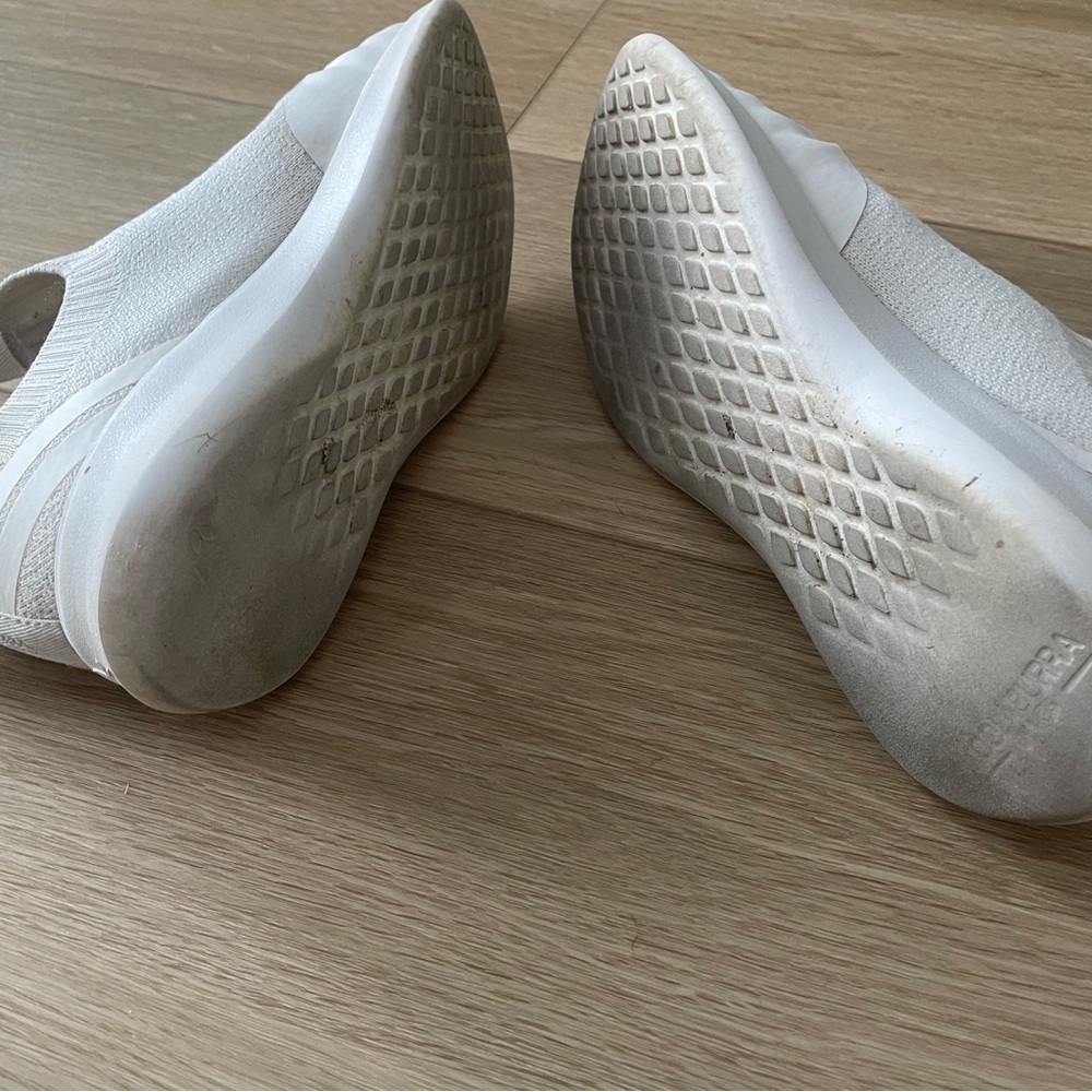 UGG Koolaburra Sneakers - Picture 6 of 7